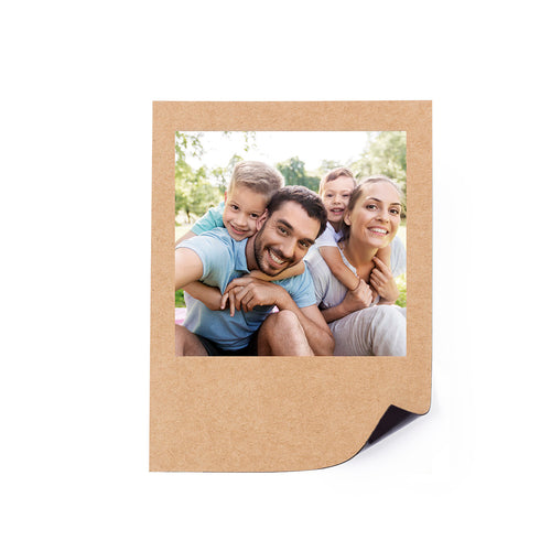 Magnetized photo frame made in 185g/m2 recycled cardboard, for photos in size 8,5x9 cm - Tunip Personalised