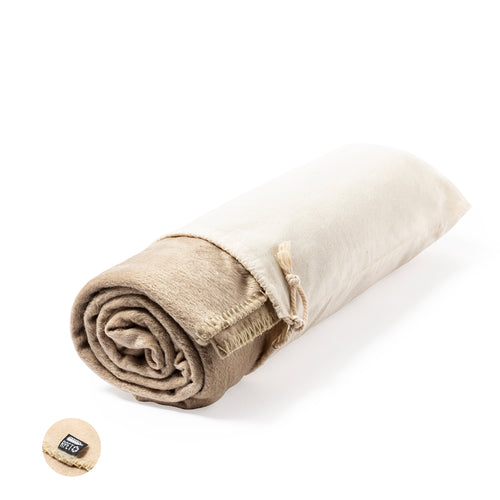 Premium quality blanket, made of RPET fleece 200/m2, made from recycled plastic to promote the reuse of plastic waste and contribute to the sustainability of the planet - Bibbly Personalised