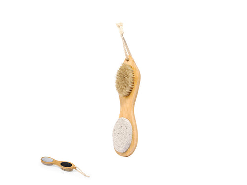 Useful exfoliating brush in natural wood - Cierny Personalised