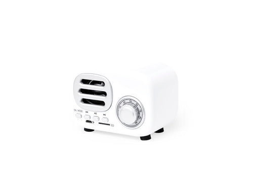 Compact speaker in vintage style shaped like a vintage radio - Florens Personalised