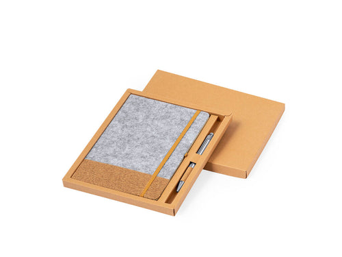 Set Di Blocchi E Quaderni Webermax Personalizzato - Set di block notes e penna realizzato in feltro RPET e Alluminio Riciclato