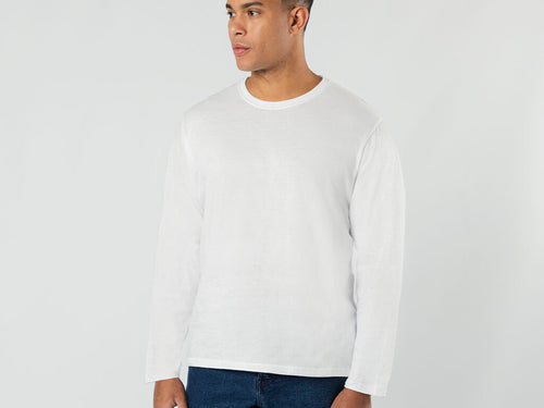 Adult size, long sleeve T-shirt in white colour, soft and nice to the touch in 100% cotton, 160 g/m2 plain jersey - Plint Personalised