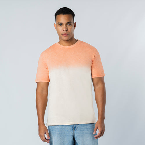 Bicolour unisex T-shirt with washed and dyed effect on the garment, making each piece unique and unrepeatable - Nimo Personalised
